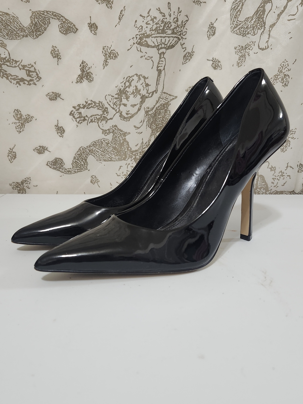 Marc Fisher LTD Everly Black Patent Leather Pointed Toe Stiletto Pumps 10